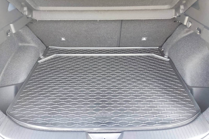 Гумена стелка за багажник Rigum за Nissan Qashqai (2022+), черна