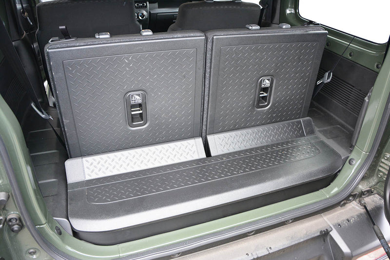Стелка за багажник Aristar Guardliner за Suzuki Jimny II (GJ) SUV 3 врати (10.2018+) багажник в горно положение, с пластмасово отделение зад втория ред седалки