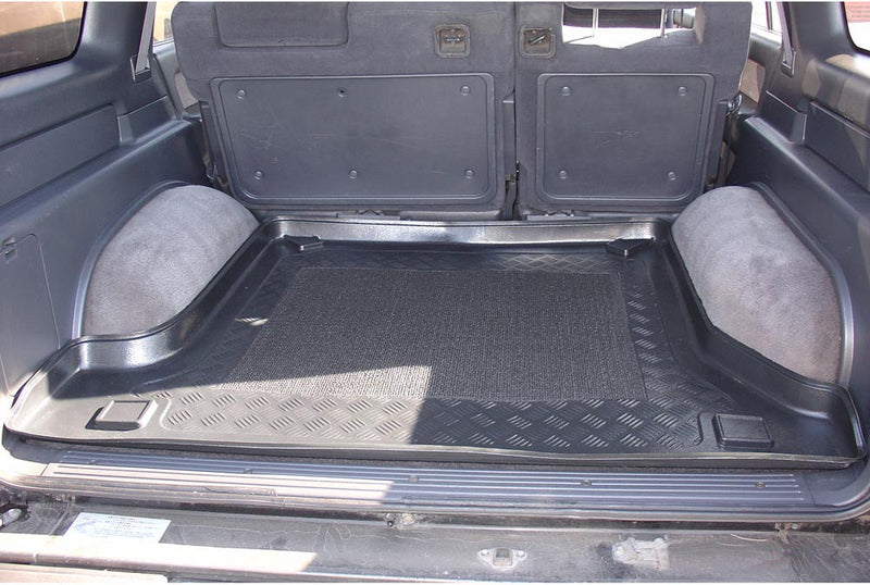 Стелка за багажник Aristar за Opel Monterey II (1992–2002) SUV