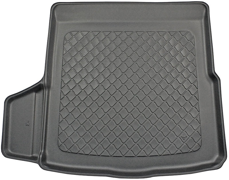 Стелка за багажник Aristar за Volkswagen Arteon (от 06.2017), седан (4 врати), с ремонтен комплект – без резервна гума, лява ниша