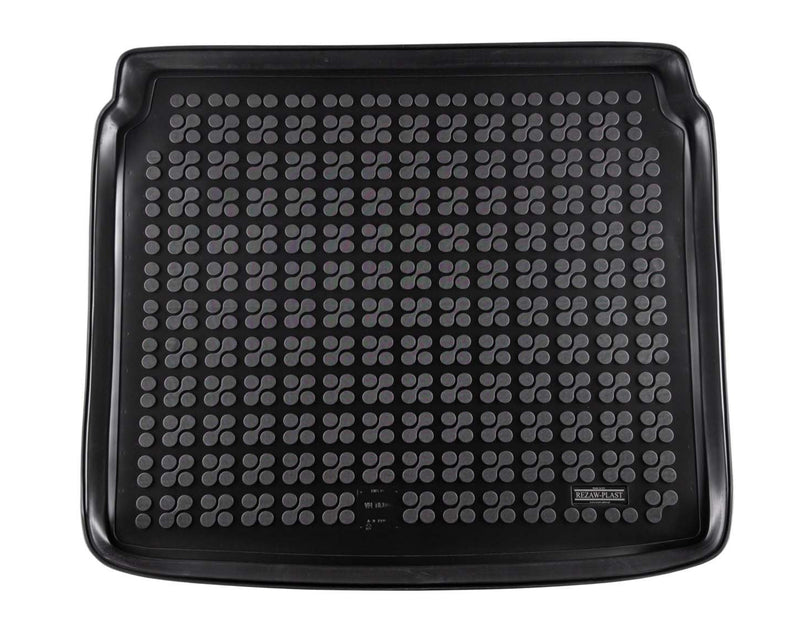 Стелка за багажник Rezaw-Plast за Volkswagen Tiguan (2007–2015 / 2024+) – 5-местен, с комплект за инструменти или малка резервна гума, горно положение