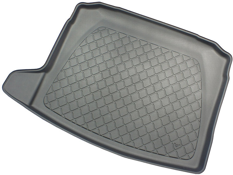 Стелка за багажник ARISTAR за Volkswagen Tiguan II SUV (2016+) багажник в долно положение, без подвижен под, не е за eHybrid