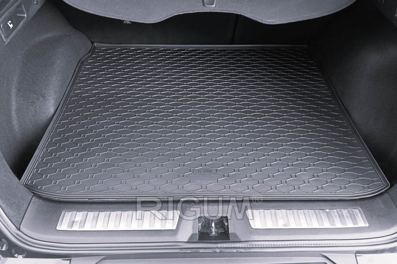 Гумена стелка Rigum за багажник за Renault Kadjar (2015+) в горно положение на багажника