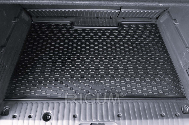 Гумена стелка за багажник Rigum за Mercedes Citan (2012+) 5 места и Renault Kangoo (2008+) 5 места