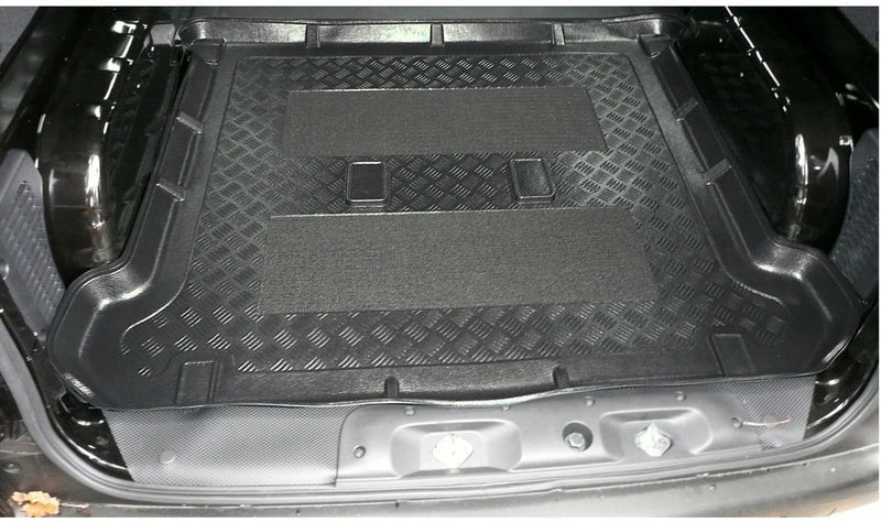 Стелка за багажник Aristar за Nissan NV200 (01.2010 – 02.2019) комби 5/7 места с повдигнат 3-ти ред