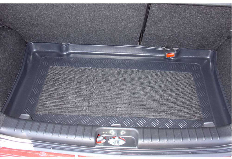 Стелка за багажник ARISTAR за Chevrolet Aveo T200/T250 / Aveo Classic Hatchback (2008+)