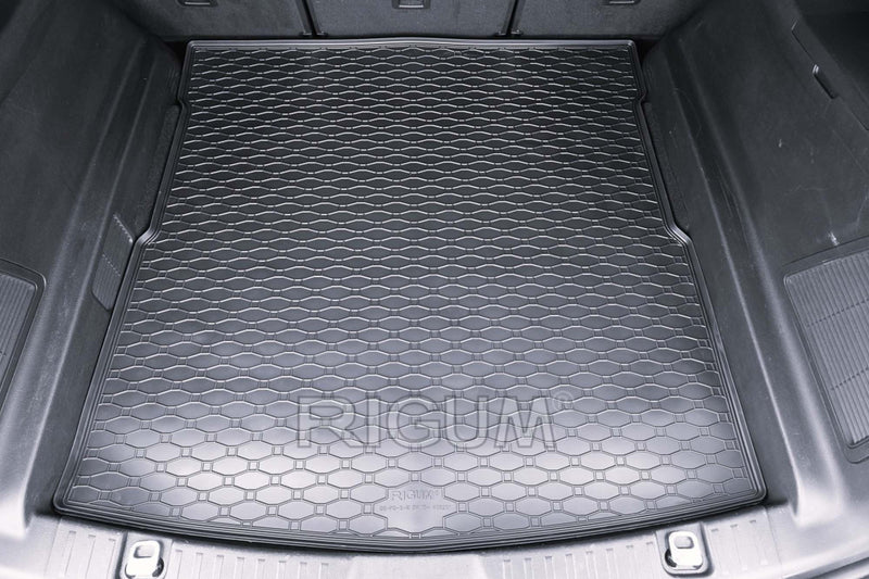 Гумена стелка Rigum за багажник за Ford S-Max 5 места (2015+)