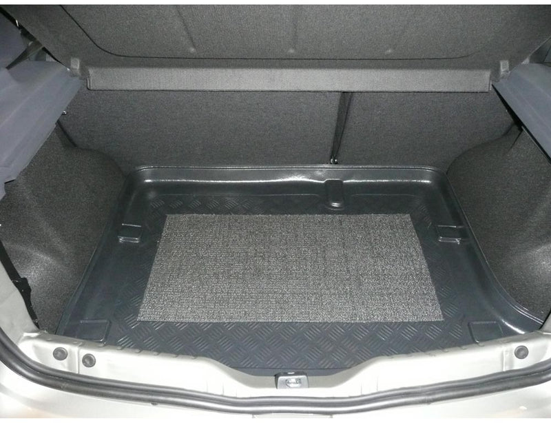 Стелка за багажник Aristar за Dacia Sandero / Sandero Stepway (2008.06 – 11.2012)