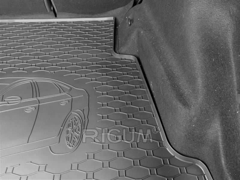 Гумена стелка Rigum за багажник за Ford Mondeo седан (2007-2014) с щампа на автомобила, черна