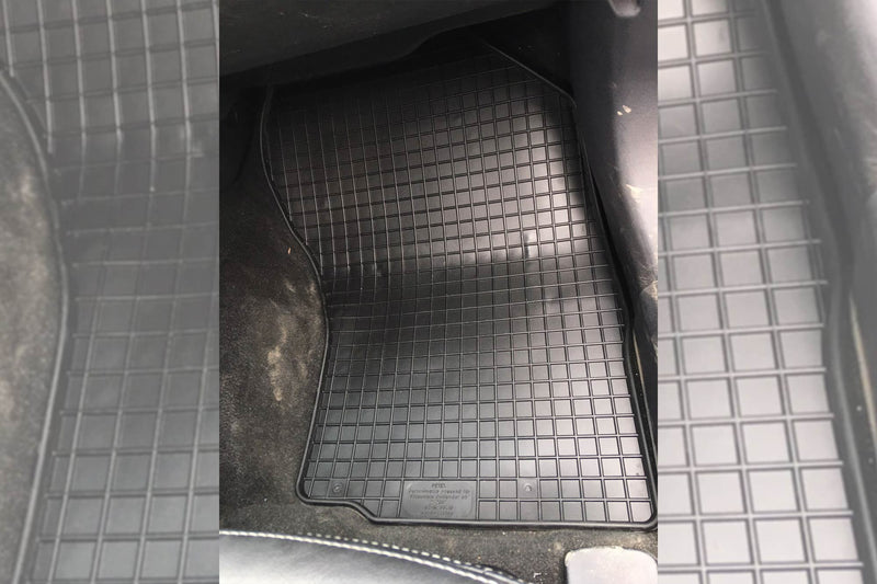 Гумени стелки Petex за Mitsubishi Outlander (2007–2018), 4 части, черни