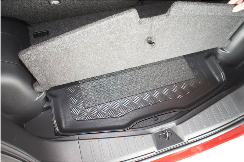 Стелка за багажник Aristar за Nissan Note E12 Hatchback 5 врати (10.2013–03.2016) две нива на пода