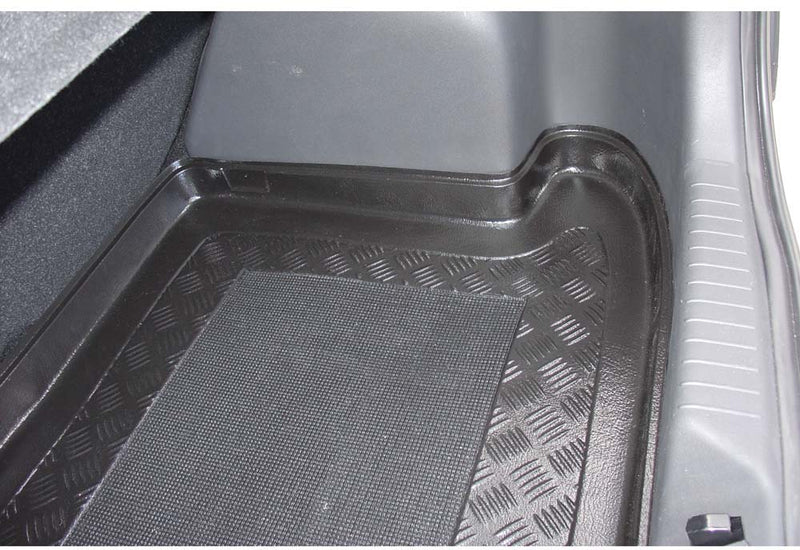 Стелка за багажник ARISTAR за Hyundai Accent III MC (2006 – 2010), хечбек (3 врати)