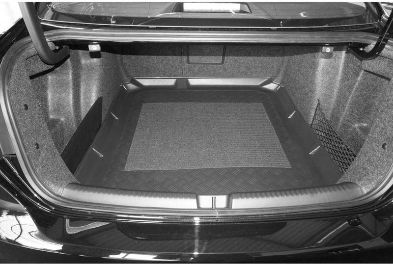 Стелка за багажник Aristar® за Volkswagen Jetta 1K / Jetta NCS Седан (08.2005 – 01.2018) – Без ляв и десен отвор