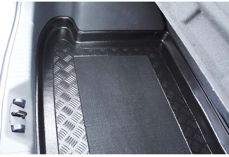 Стелка за багажник ARISTAR за Hyundai Accent III MC (2006 – 2010), хечбек (3 врати)