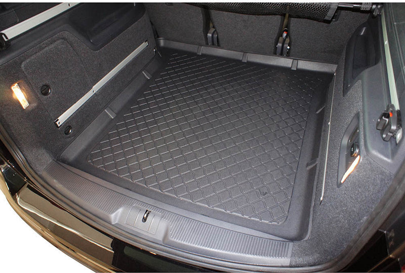 Стелка за багажник Aristar за Volkswagen Sharan II ван 5 врати, 5 места (09.2010+)