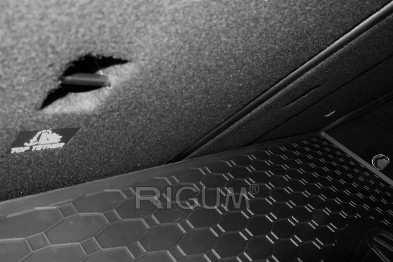 Гумена стелка за багажник Rigum за Mercedes B класа W247 (2019+) с 3D щампа