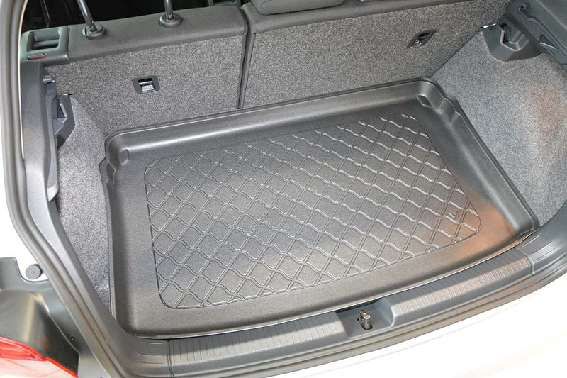 Стелка за багажник Aristar за VW Polo VI 2G (AW) хечбек 5 врати, горно положение на багажника подвижен под в най-високо положение (10.2017+)