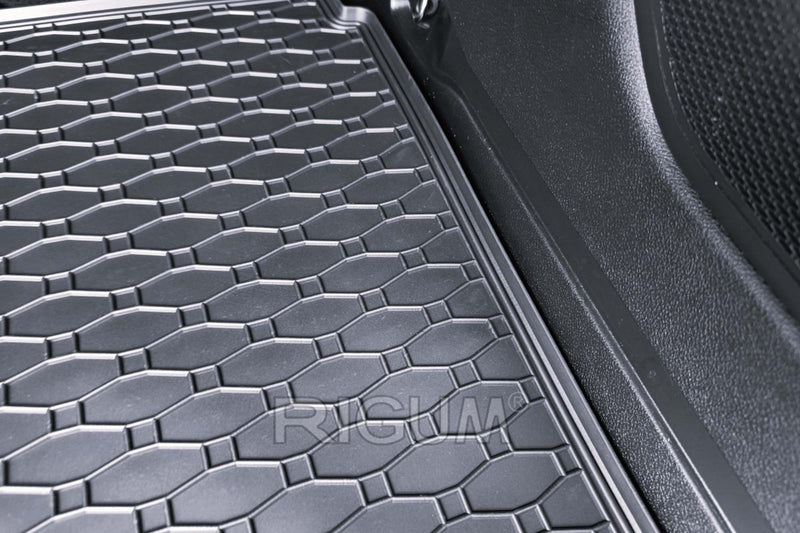 Гумена стелка за багажник Rigum за Fiat 500X (2015+) и Jeep Renegade/4xe/MHeV (2014+)