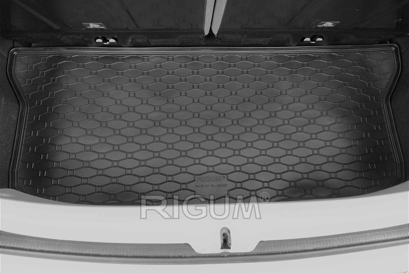 Гумена стелка за багажник Rigum за Citroen C1, Peugeot 108, Toyota Aygo (2014+г.)