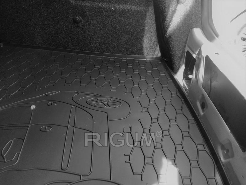 Гумена стелка Rigum за багажник за Peugeot 206 хечбек (2000-2007) с щампа на автомобила