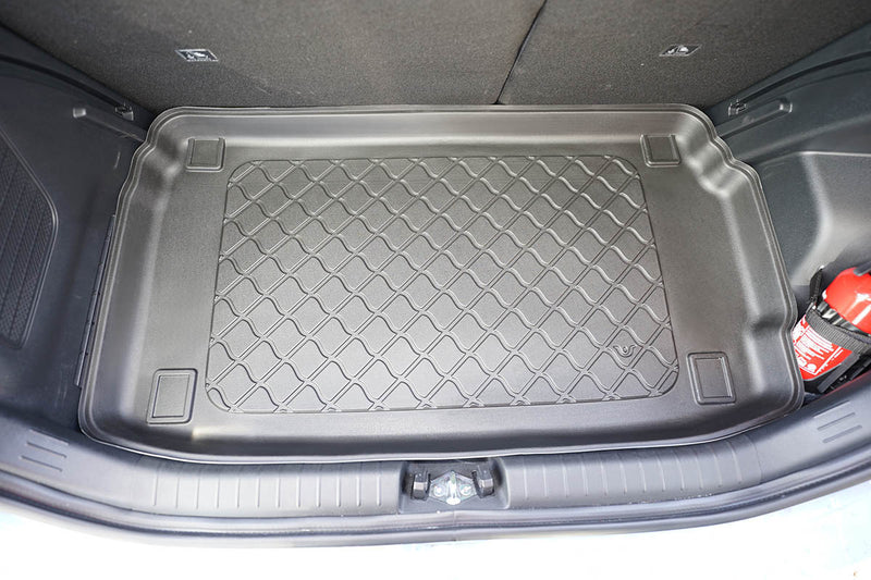 Стелка за багажник Aristar за Hyundai i20 III (BC3) Хечбек (5 врати) (10.2020+) – горно положение на багажника (двоен под в най-високо положение)