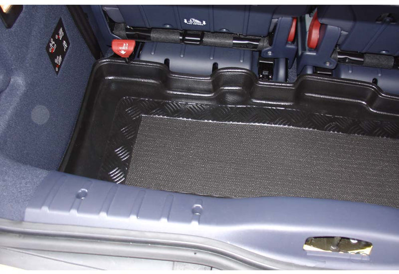 Стелка за багажник Aristar за Peugeot 1007 (2005–12.2009) хечбек 3-врати