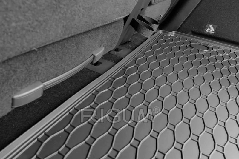 Стелка за багажник Rigum за Volkswagen Caddy (2021+) / Ford Tourneo Connect (2022+) – 5 места, черна