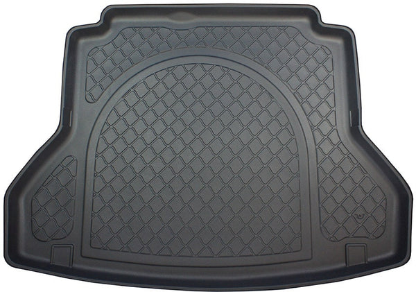 Стелка за багажник Aristar за Hyundai Elantra VI Седан (4 врати) (2016+)