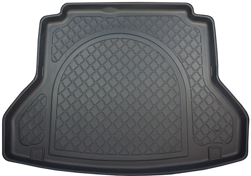 Стелка за багажник Aristar за Hyundai Elantra VI Седан (4 врати) (2016+)