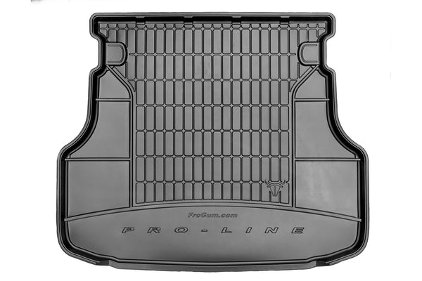 Гумена стелка за багажник Frogum за Toyota Avensis комби (2003-2009) – без странични джобове