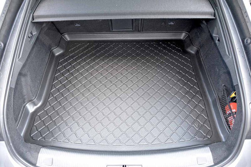 Стелка за багажник Aristar за Peugeot 508 II Седан 4 врати (11.2018+) подходяща и за хибридни версии
