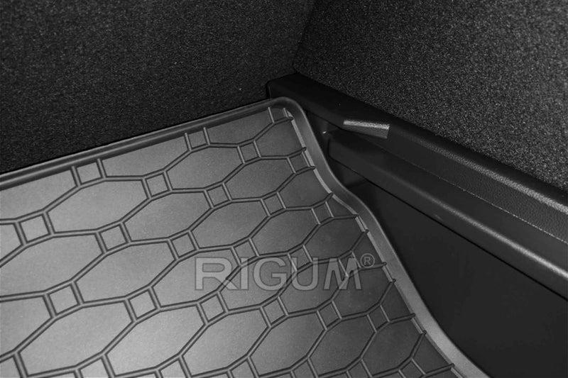 Гумена стелка Rigum за багажник за Renault Arkana, Arkana Hybrid (2021+) в горно или долно положение на багажника