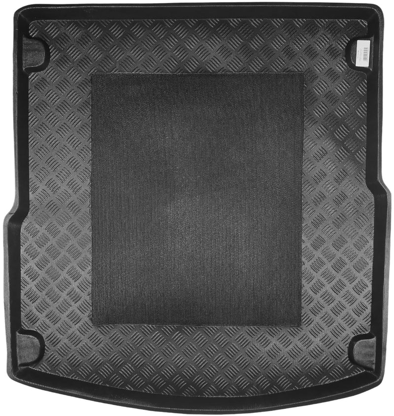 Стелка за багажник MIX-PLAST за Hyundai i40 Комби (2019 +)