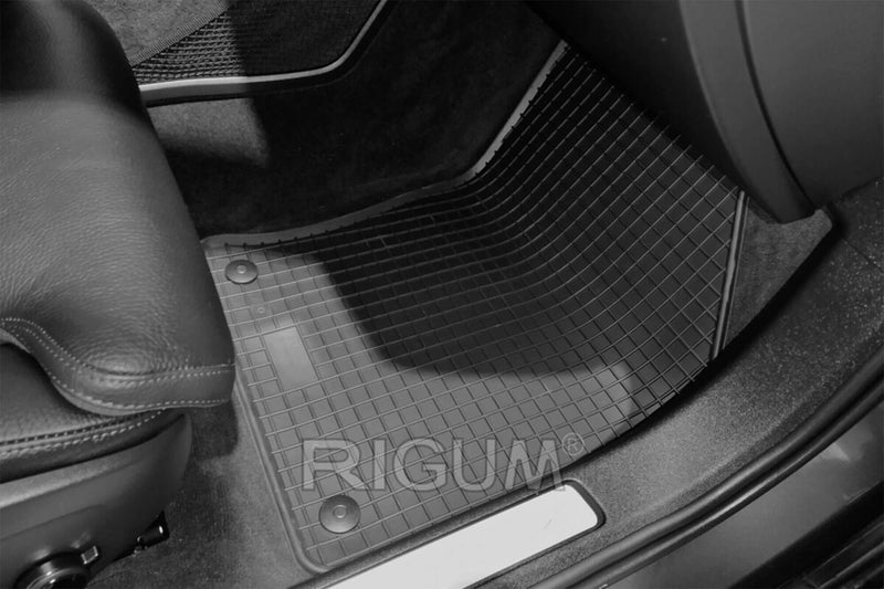 Гумени стелки Rigum за Volvo V60, V60 PHEV (2018+), 4 части, черни