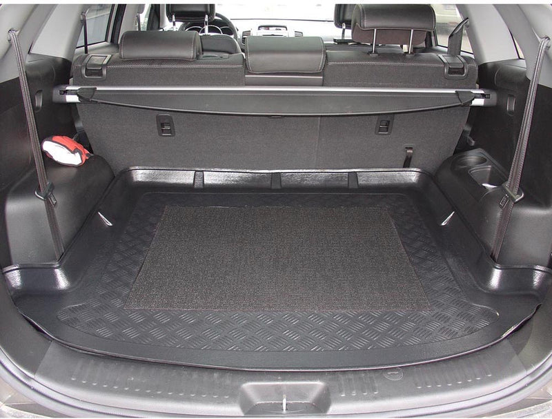 Стелка за багажник Aristar за Kia Sorento II SUV 7-местен 3-ти ред сгънат (2009–01.2015)