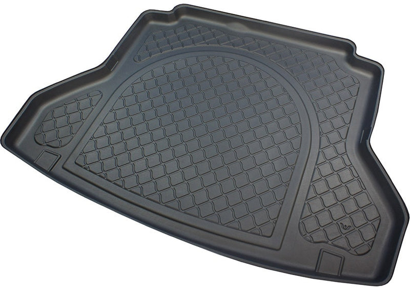 Стелка за багажник Aristar за Hyundai Elantra VI Седан (4 врати) (2016+)