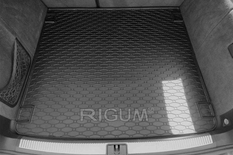 Гумена стелка за багажник Rigum За Audi A4 Avant (2001–2004) / Seat Exeo комби (2009–2013)