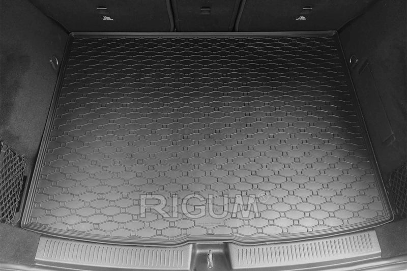 Гумена стелка за багажник Rigum за Mercedes B класа W247 (2019+)