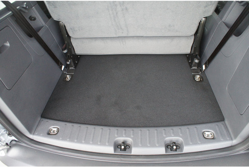 Стелка за багажник ARISTAR за Volkswagen Caddy Maxi VAN (от 10.2007) – 7 места, 3-ти ред седалки, 5 врати, Trendline / Comfortline / Highline