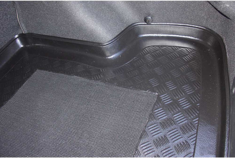 Стелка за багажник ARISTAR за Hyundai Accent III MC (2006 – 2010), седан (4 врати)