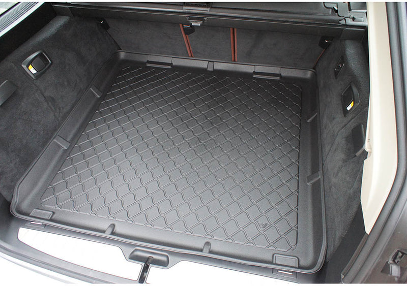 Стелка за багажник ARISTAR Guardliner за BMW 5 F11 Touring / Kombi (2010-2017)