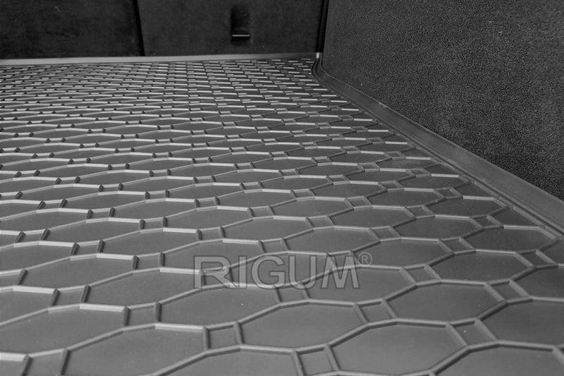 Гумена стелка за багажник Rigum за Tesla Model Y (2021+)