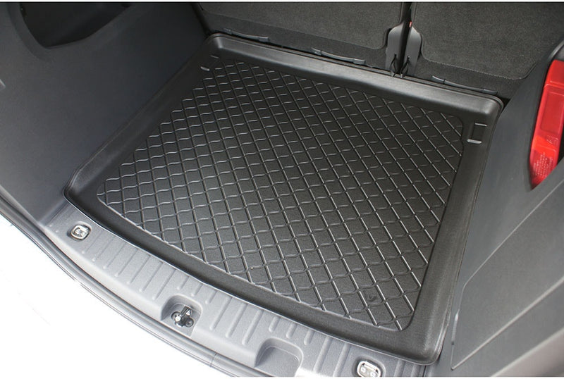 Стелка за багажник Aristar за Volkswagen Caddy Life Комби 5 врати (2004–2010 / 08.2010), 5 места, със звукоизолация на багажника, Comfortline и Trendline