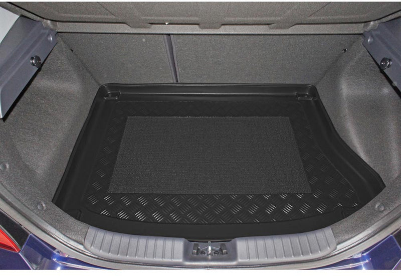 Стелка за багажник Aristar за Hyundai i30 Хечбек 5 врати (07.2007–01.2012) с пълно резервно колело