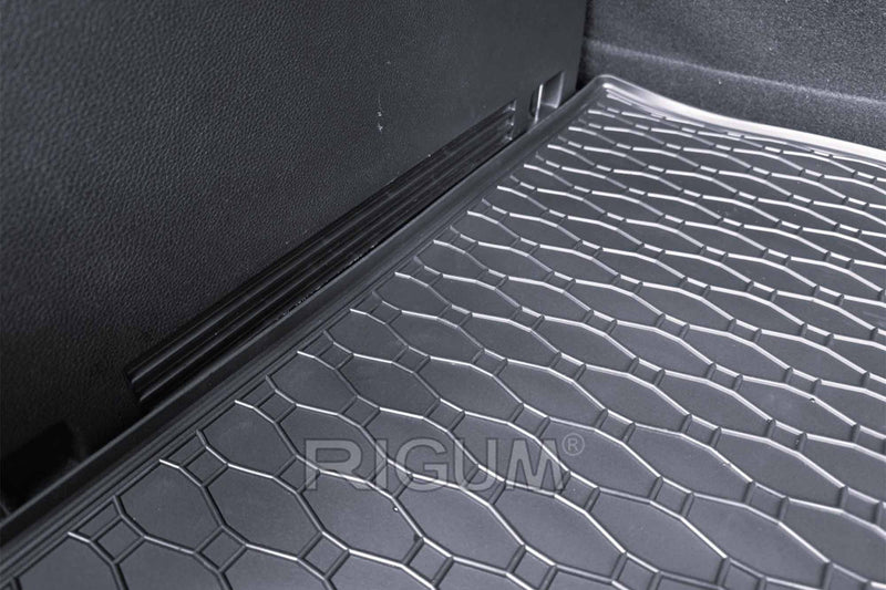 Гумена стелка за багажник Rigum за Kia Stonic (2017+)