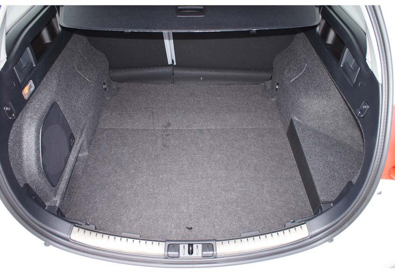 Стелка за багажник Aristar за Toyota Auris II Touring Sports / Комби 5 врати с багажник в долно положение (07.2013 – 12.2018)