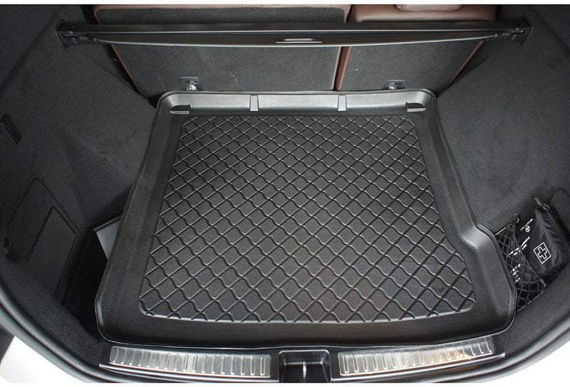 Стелка за багажник Aristar Guardliner за Mercedes M-класа W166 SUV (5 врати) (11.2011–05.2015)