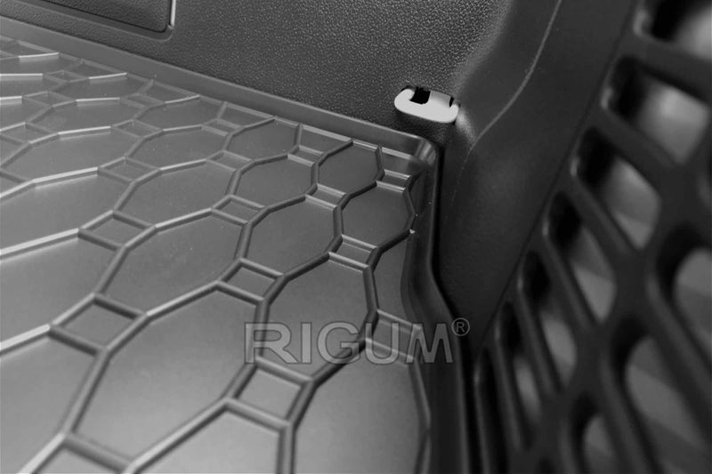 Гумена стелка за багажник Rigum за Skoda Fabia хечбек (2014-2021)