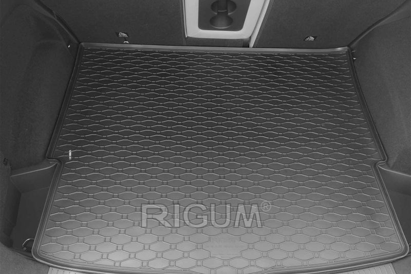 Гумена стелка за багажник Rigum за Mitsubishi Space Star (2019+)