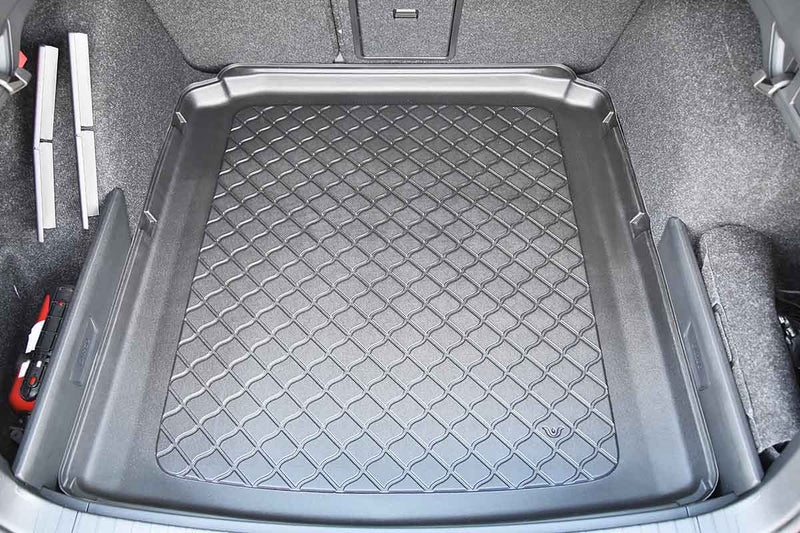 Стелка за багажник Aristar за Škoda Octavia IV Комби 5 врати (2020+) долно положение на багажника без многофункционален под